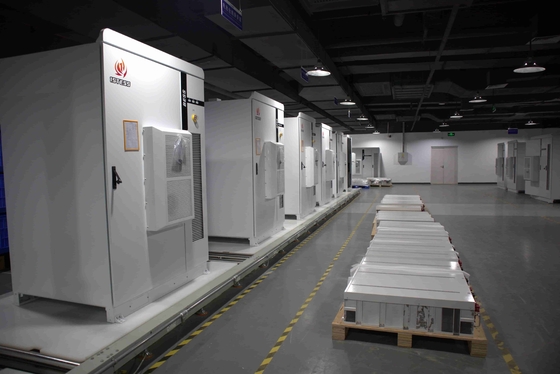 Sistem penyimpanan energi baterai industri dalam ruangan 50KW 107,52KWH - 125,44KWH